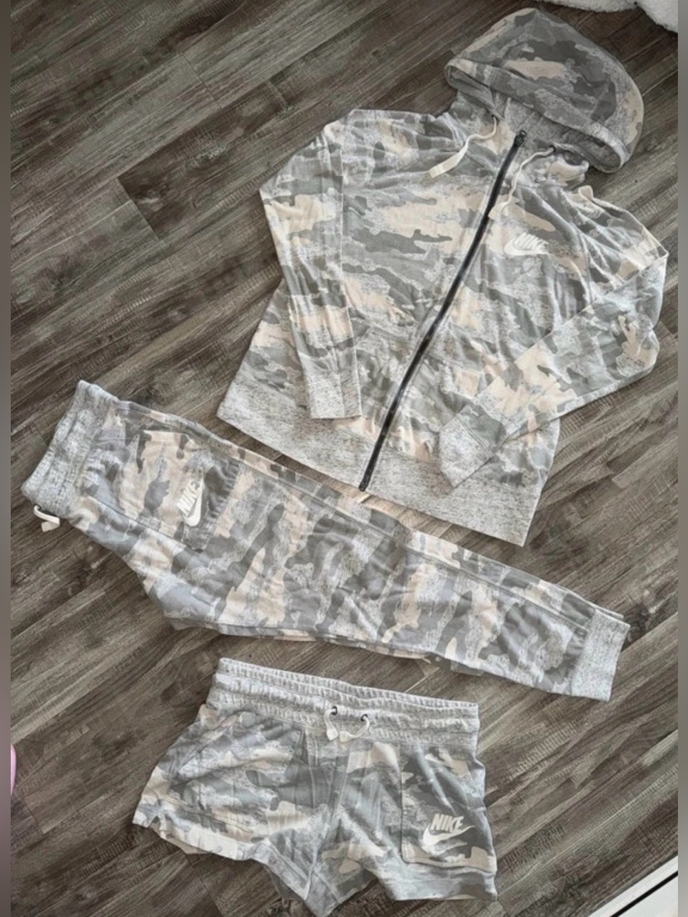 Nike Woman’s Grey Camo jacket, jogger, & shorts Set